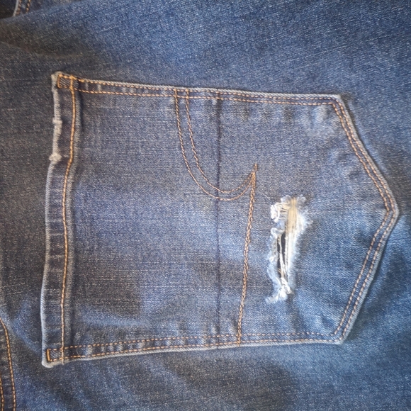 American eagle ripped curvy high rise jegging. Size 20 regular - Picture 5 of 5